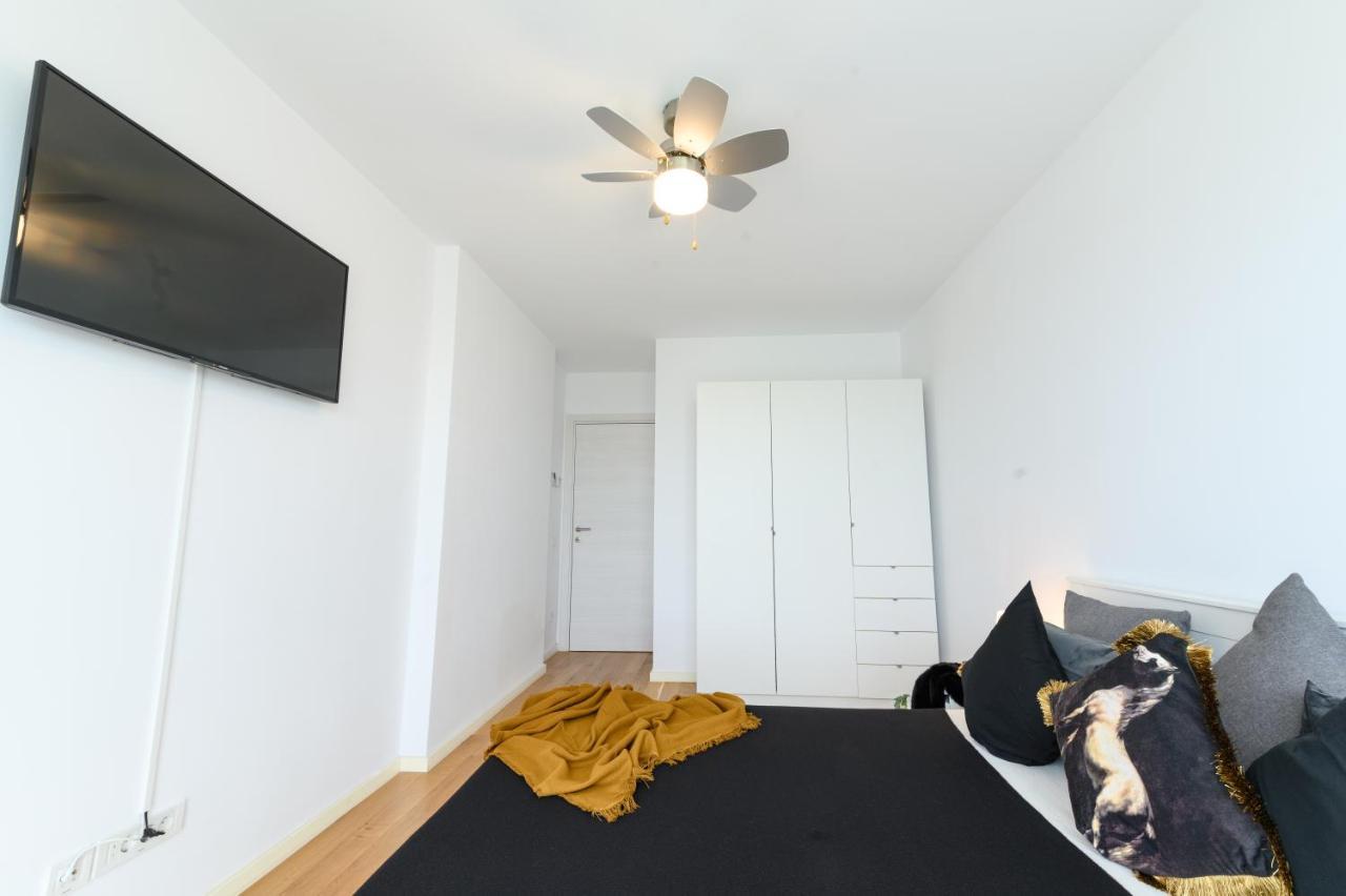 North Artistique - Aviatiei Appartement Boekarest Buitenkant foto