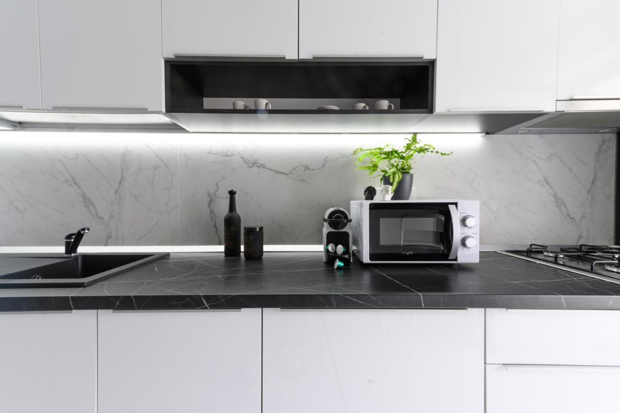 North Artistique - Aviatiei Appartement Boekarest Buitenkant foto