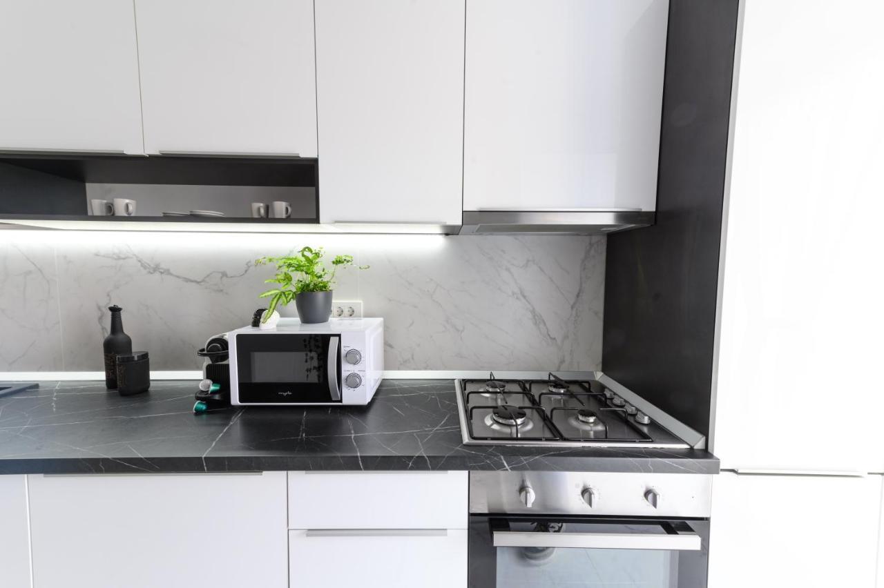 North Artistique - Aviatiei Appartement Boekarest Buitenkant foto