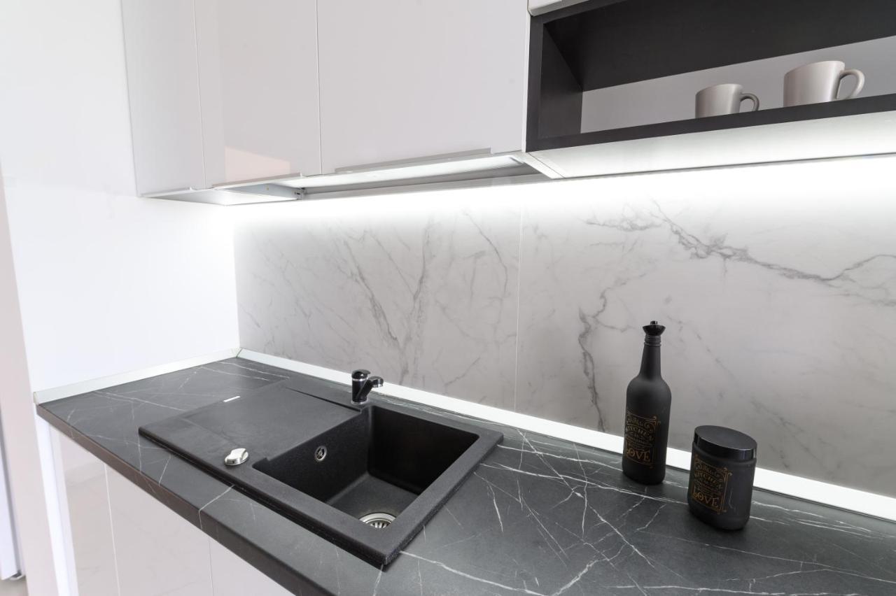 North Artistique - Aviatiei Appartement Boekarest Buitenkant foto